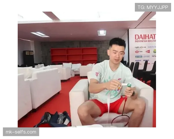 看郑思维的私服单子,我只想把银行卡藏起来 看郑思维的私服单子,我只想把银行卡藏起来